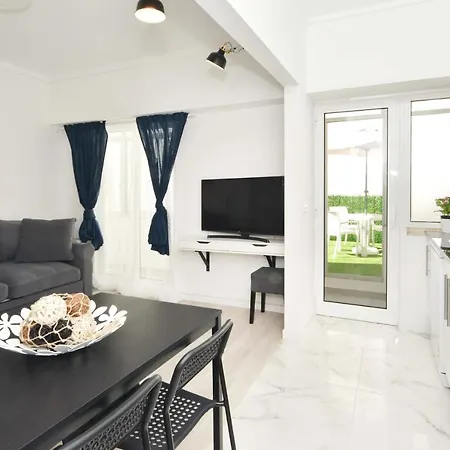 Apartment Home&comfort - Avenidas Novas Lissabon